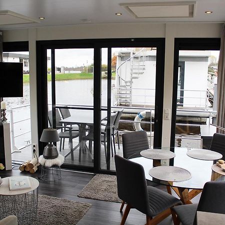 Hausboot In Bad Bederkesa酒店 外观 照片